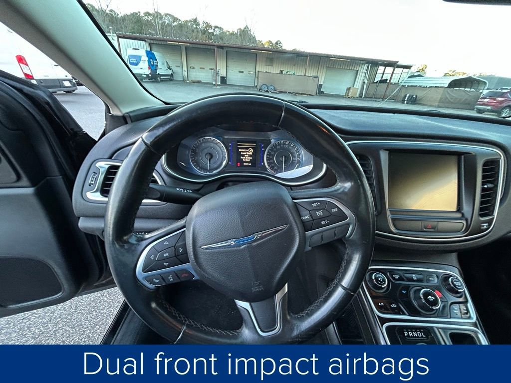 Used 2017 Chrysler 200 Limited Platinum image 30