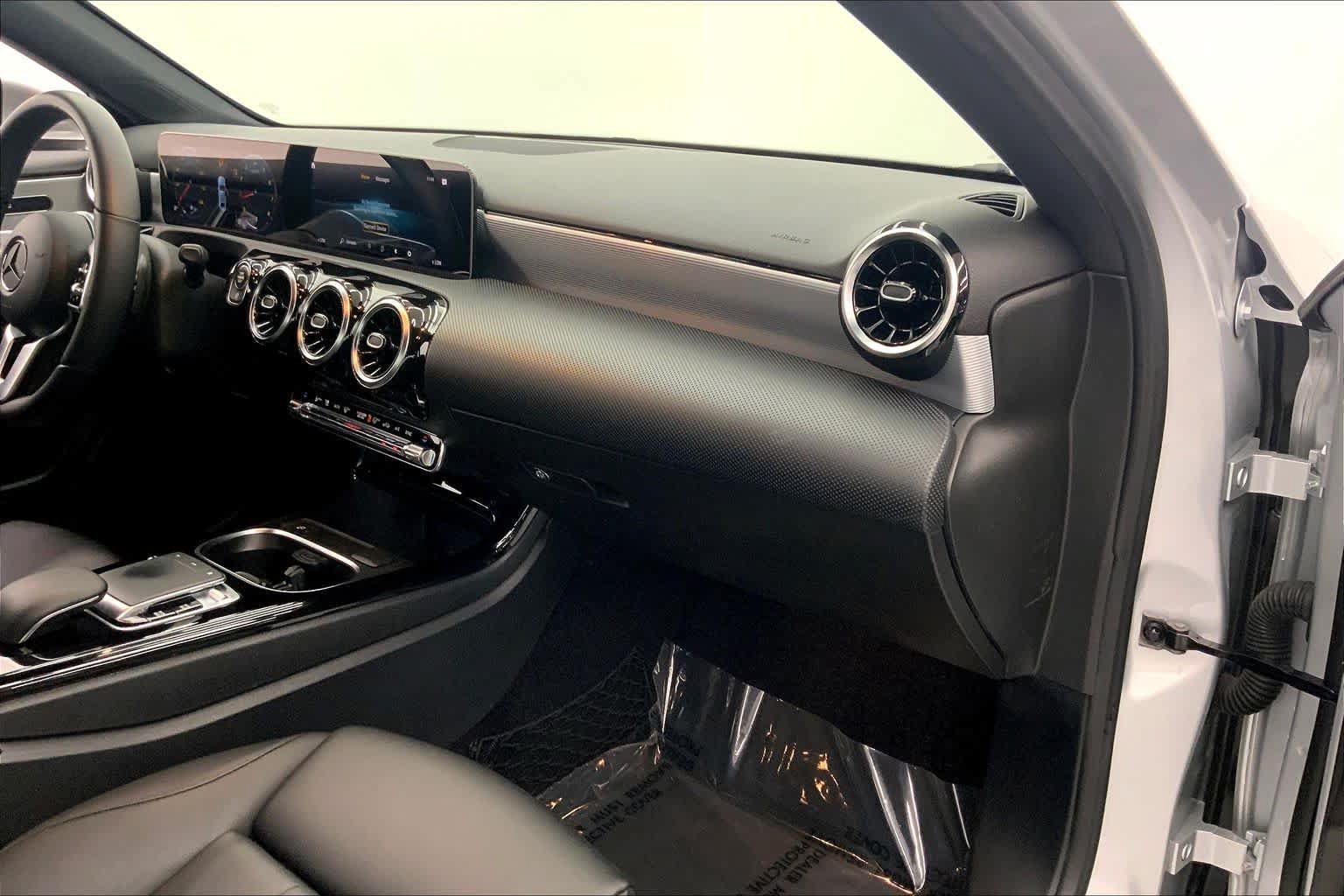 Used 2019 Mercedes-Benz A 220 image 27