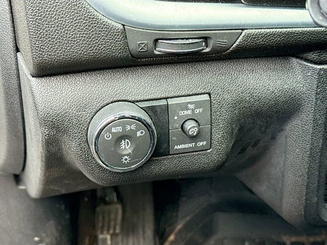 Used 2017 Chevrolet Traverse LT w/ Style and Technology Package AWD/4WD image 12