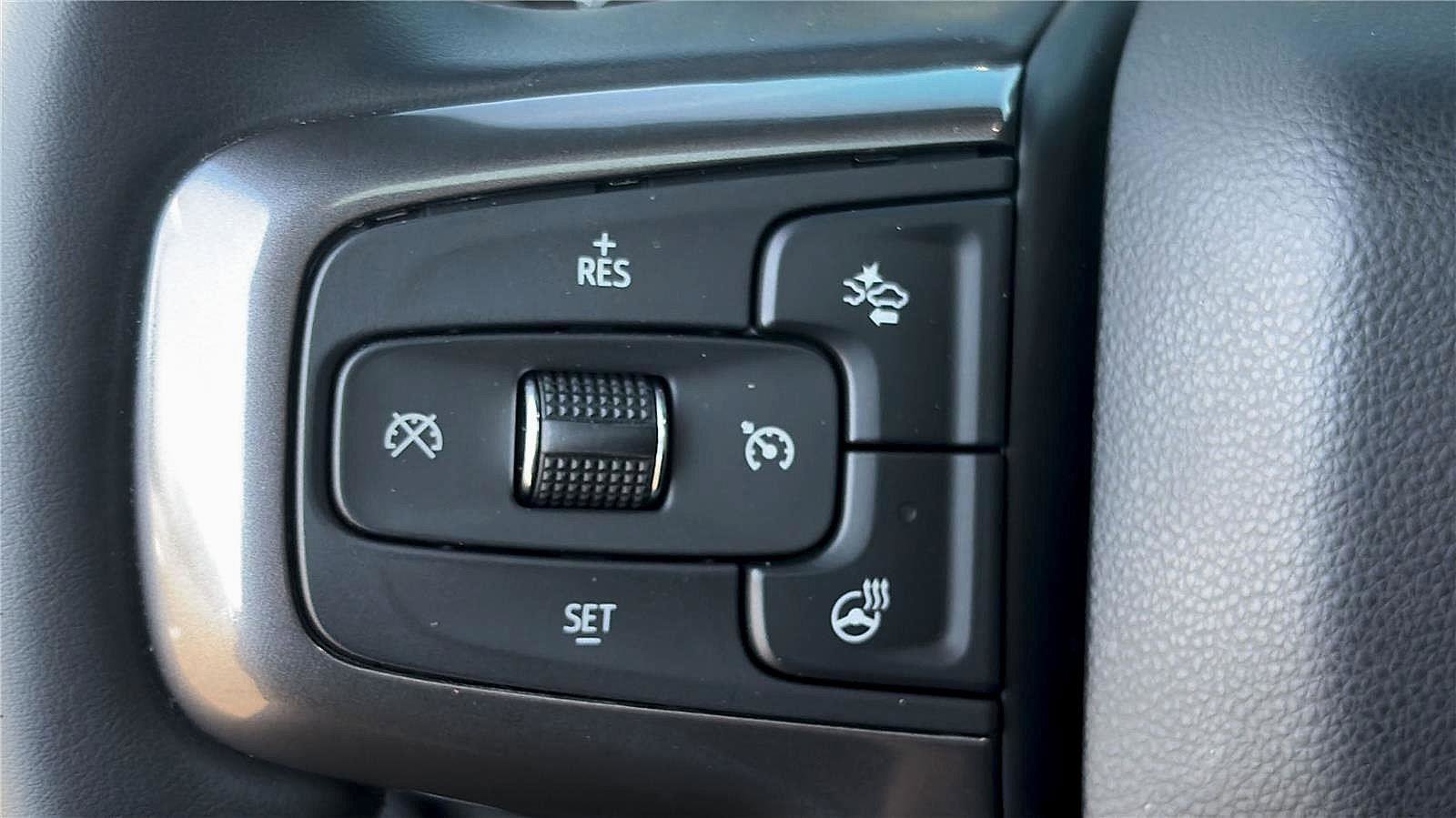 Used 2025 Chevrolet Silverado 2500 High Country w/ High Country Premium Package image 8