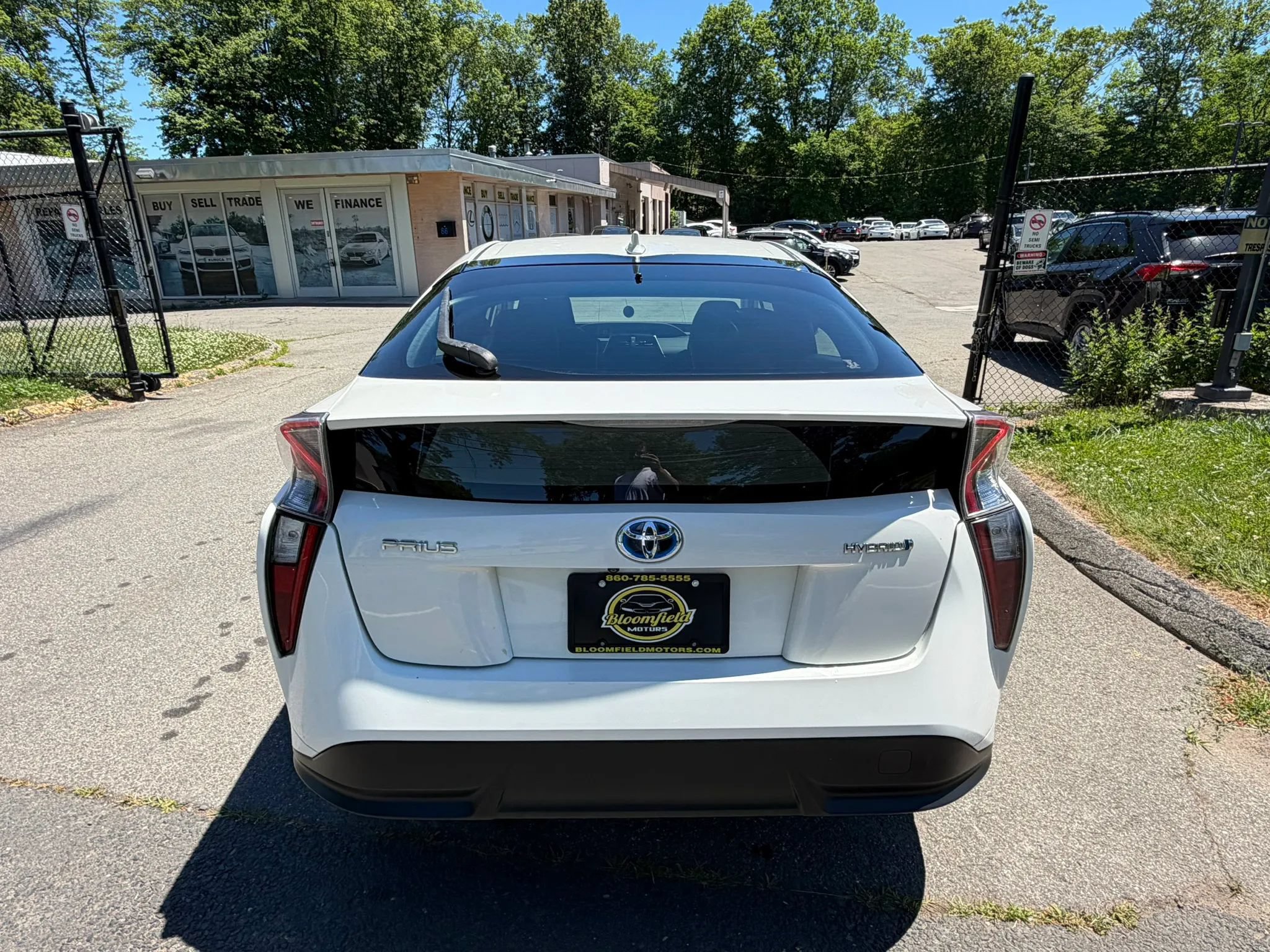 Used 2016 Toyota Prius Three Touring FWD image 6