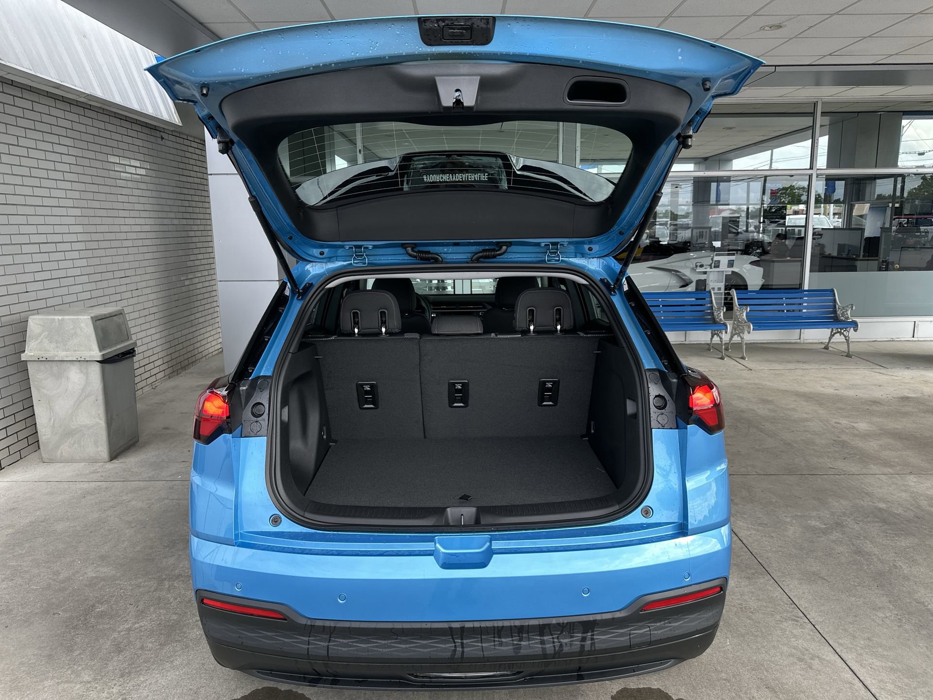 New 2027 Chevrolet Bolt LT FWD image 24