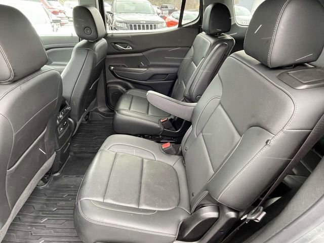 Used 2023 GMC Acadia SLT image 12