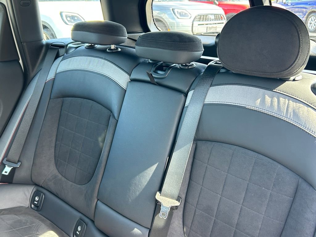 Used 2023 MINI Cooper Clubman John Cooper Works image 33