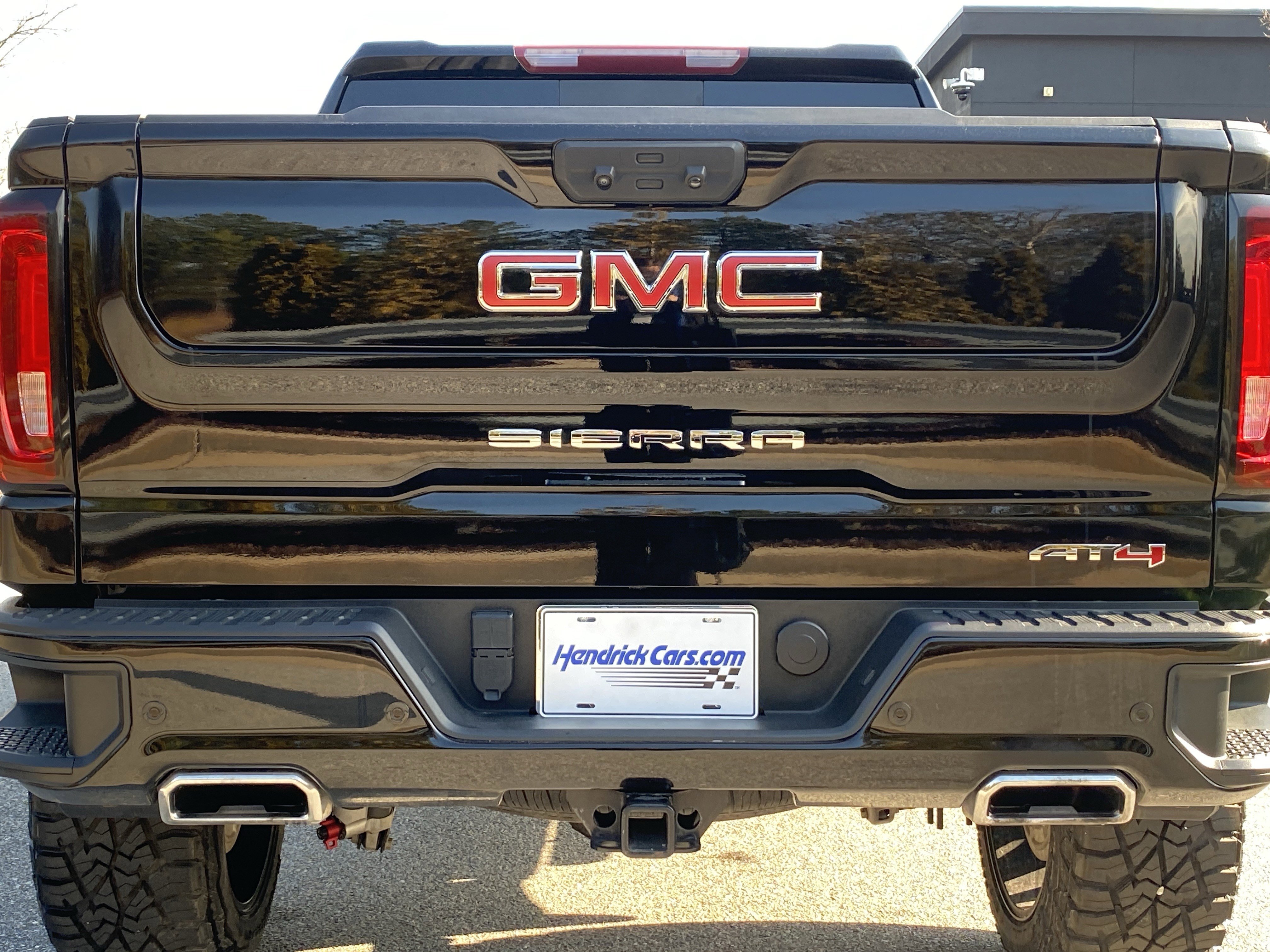 Used 2024 GMC Sierra 1500 AT4 w/ AT4 Premium Package image 43
