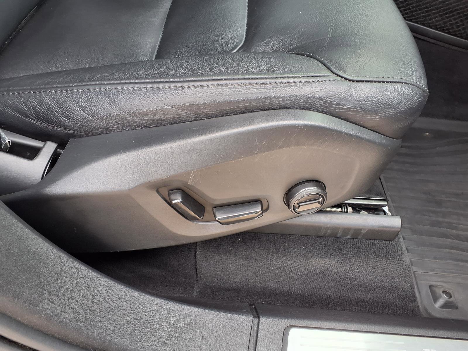 Used 2020 Volvo XC90 T5 Momentum w/ Protection Package Premier image 12