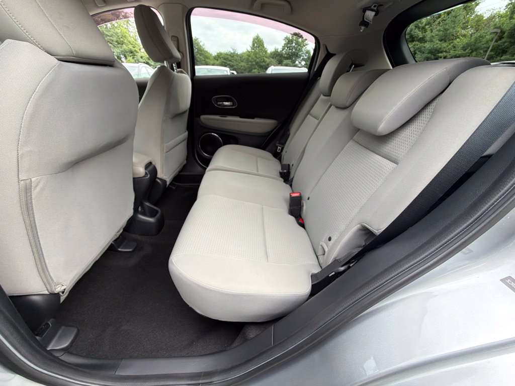 Used 2020 Honda HR-V EX image 14