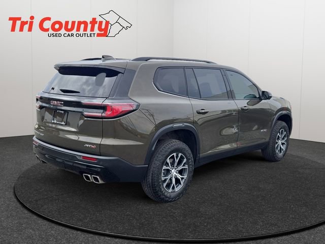 Used 2024 GMC Acadia AT4 w/ Luxury Package image 8