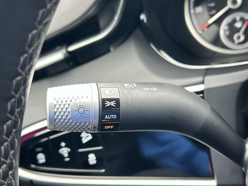 Used 2025 Genesis GV70 3.5T Sport image 35