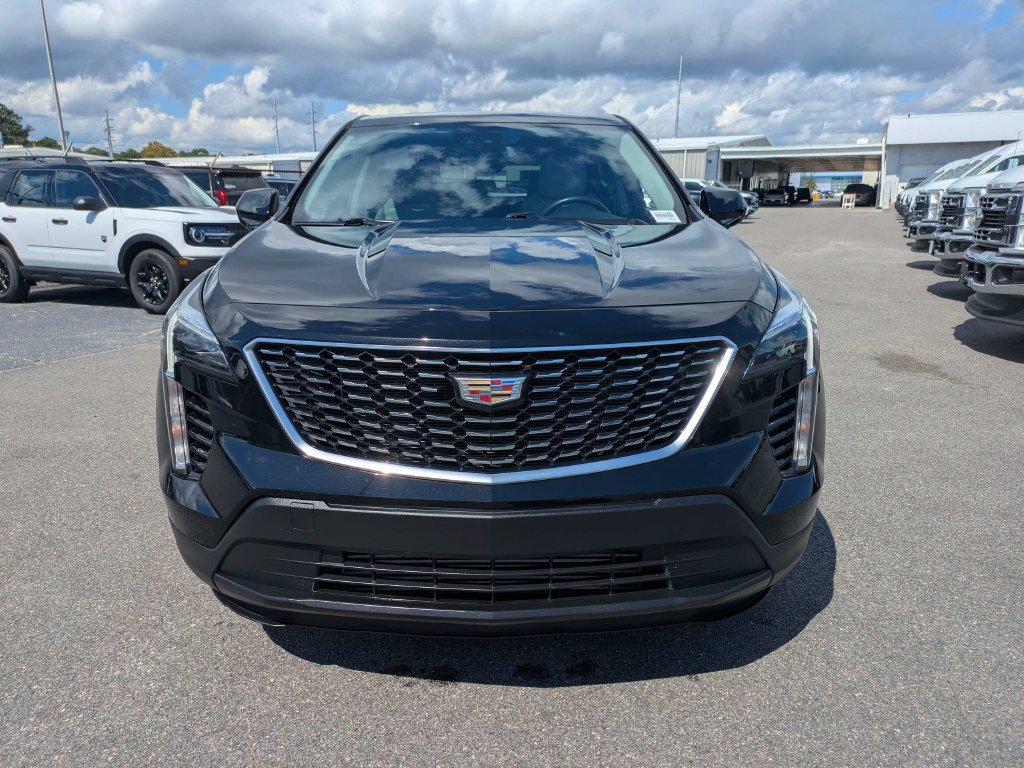 Used 2023 Cadillac XT4 Luxury FWD image 9