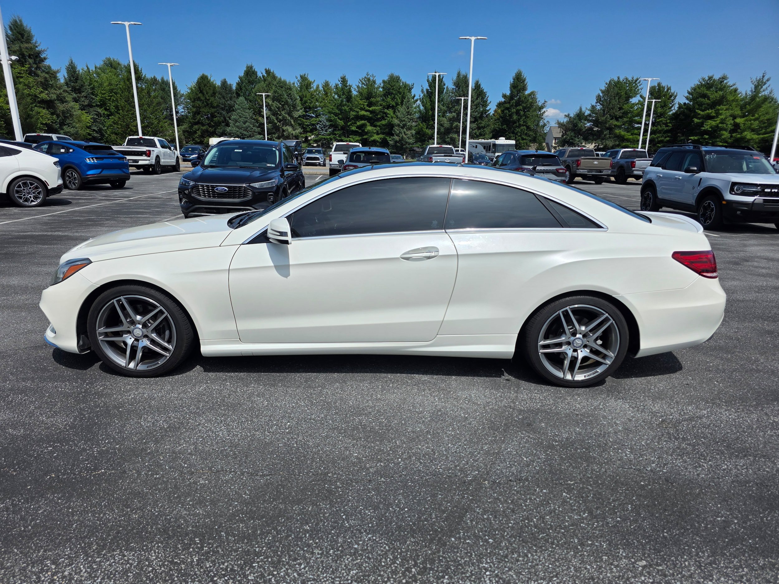 Used 2016 Mercedes-Benz E 400 Coupe video 2
