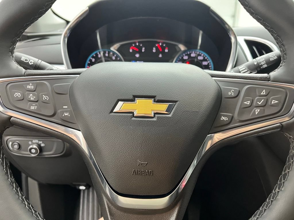 Used 2023 Chevrolet Equinox LT AWD/4WD image 22