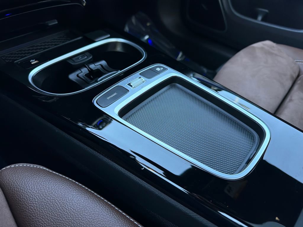 Used 2025 Mercedes-Benz CLA 250 4MATIC image 27
