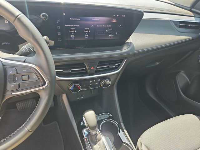 Used 2025 Buick Encore GX Preferred FWD image 11