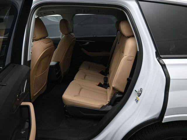 New 2026 Audi Q7 3.0T Premium Plus image 11