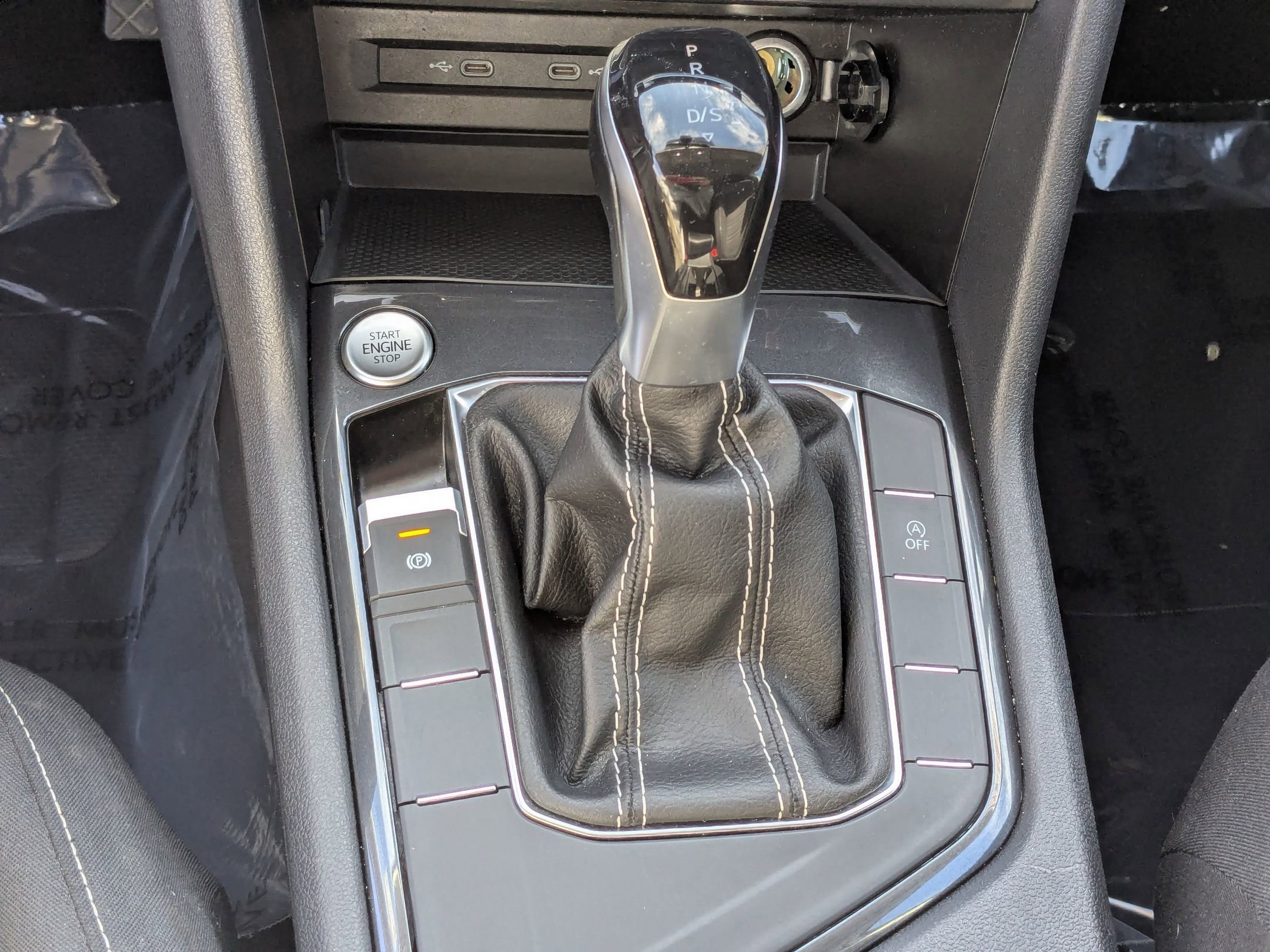 Used 2023 Volkswagen Tiguan S image 15