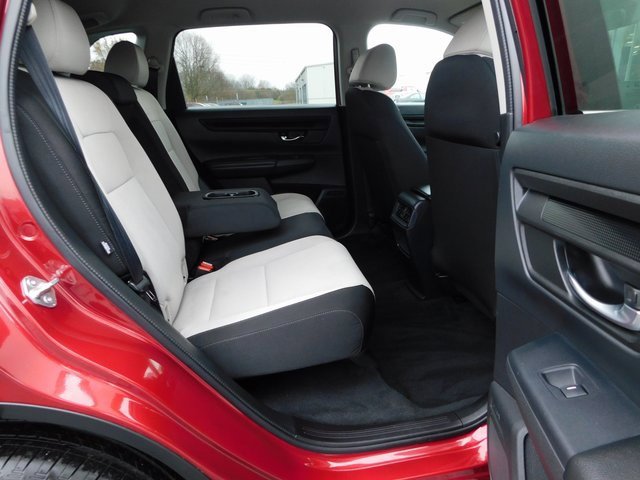 Used 2025 Honda CR-V LX image 19