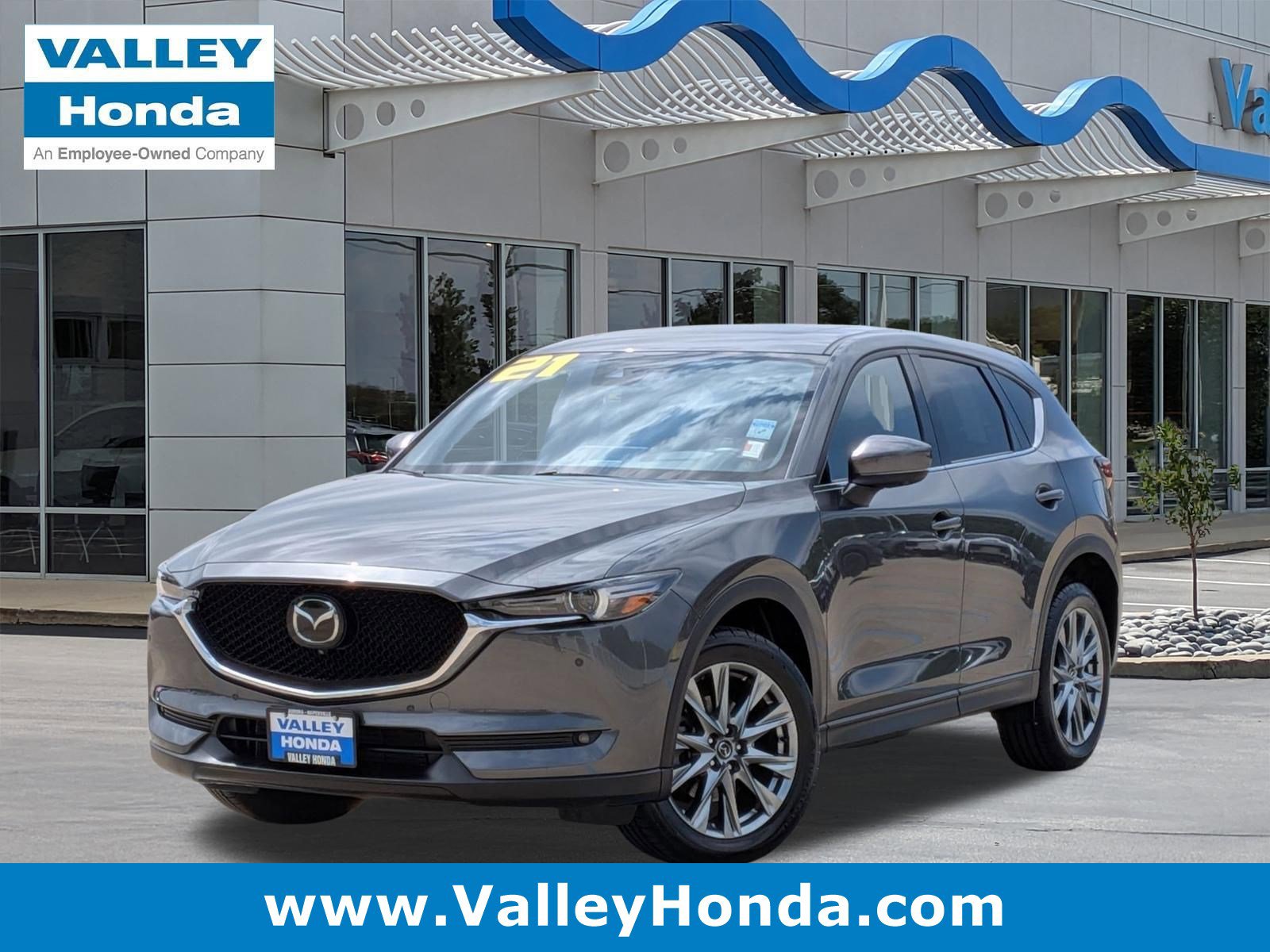Used 2021 MAZDA CX-5 Signature AWD/4WD image 1