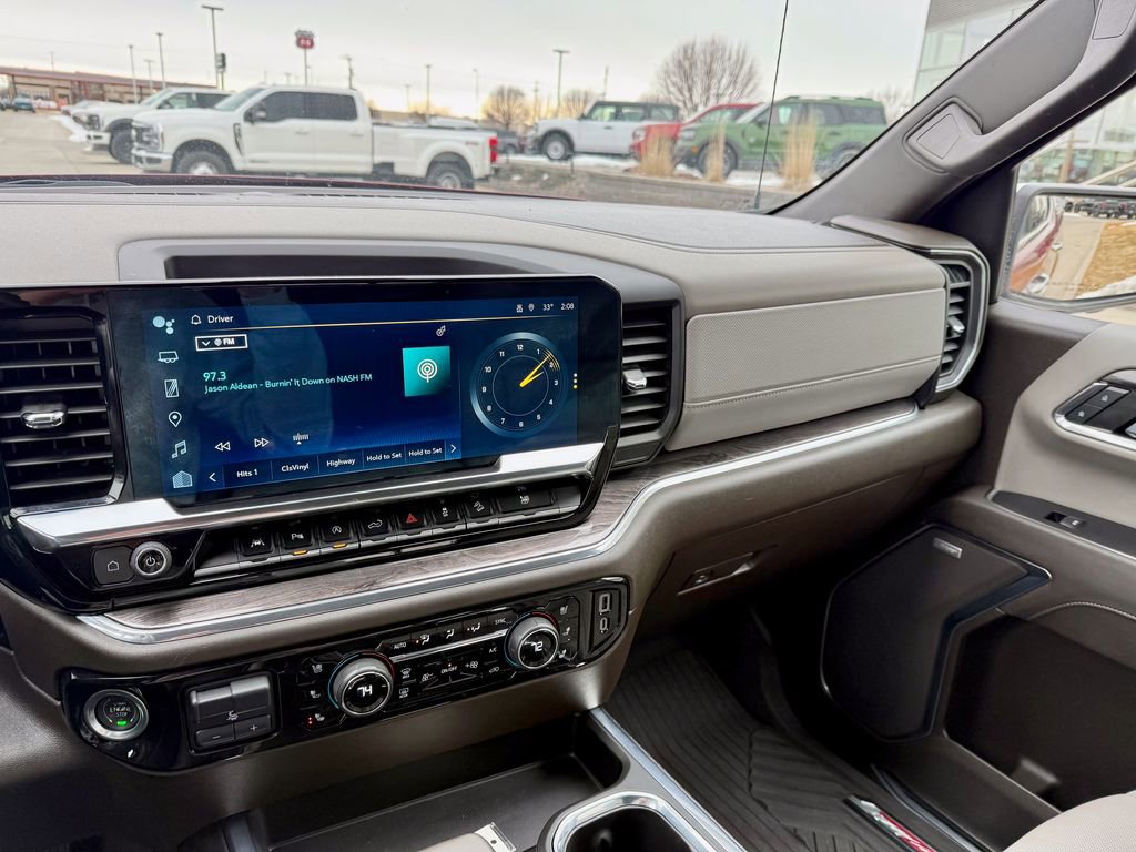 Used 2024 Chevrolet Silverado 1500 LTZ w/ LTZ Convenience Package II image 21