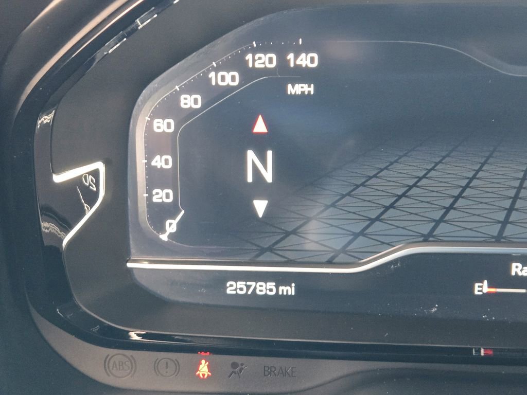 Used 2024 GMC Yukon Denali image 10