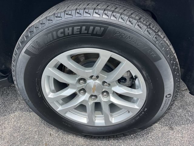 Used 2024 Chevrolet Tahoe LT AWD/4WD image 14