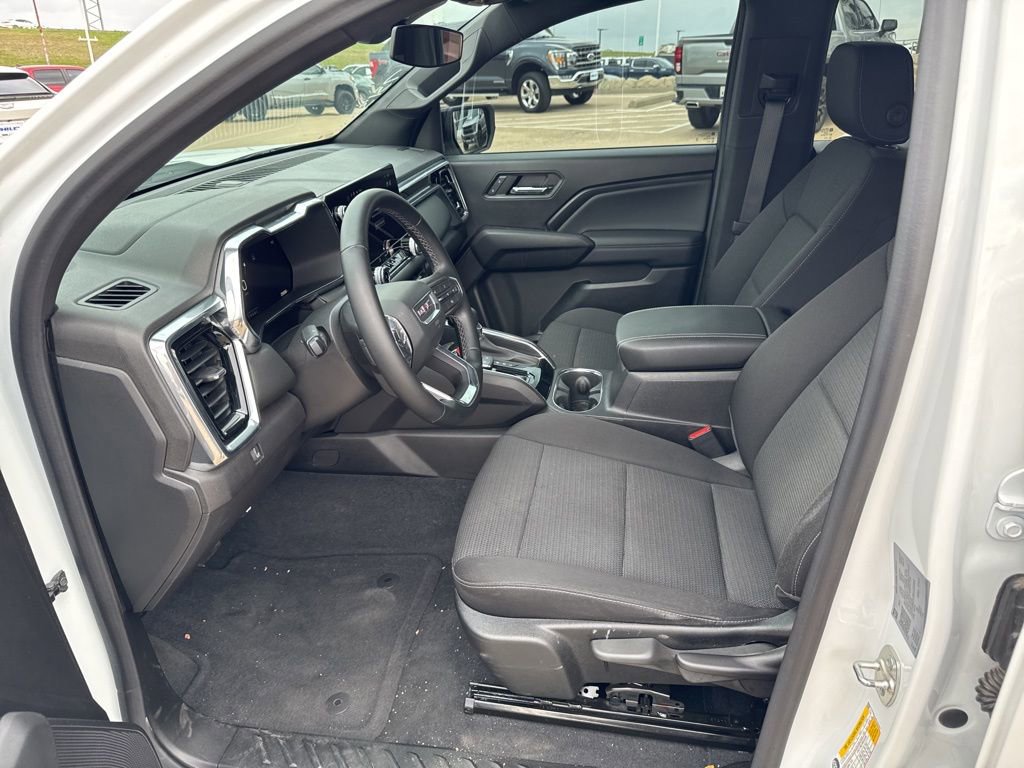 Used 2024 GMC Canyon Elevation image 12