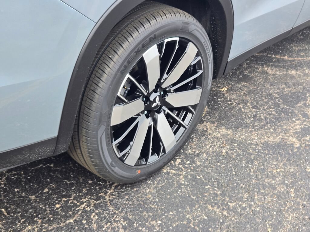 New 2027 Mitsubishi Outlander SE AWD/4WD image 9