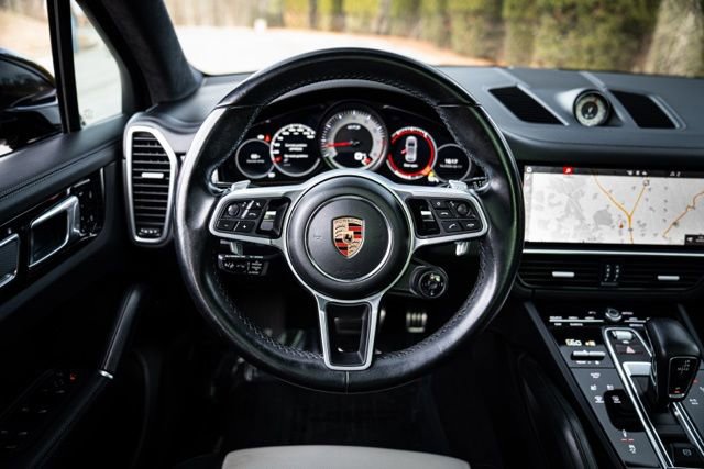 Used 2021 Porsche Cayenne GTS image 26