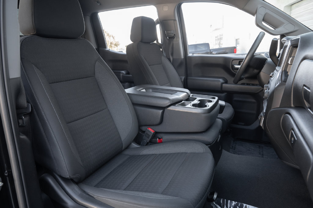 Used 2023 Chevrolet Silverado 1500 Custom Trail Boss w/ LPO, Dark Essentials Package AWD/4WD image 37