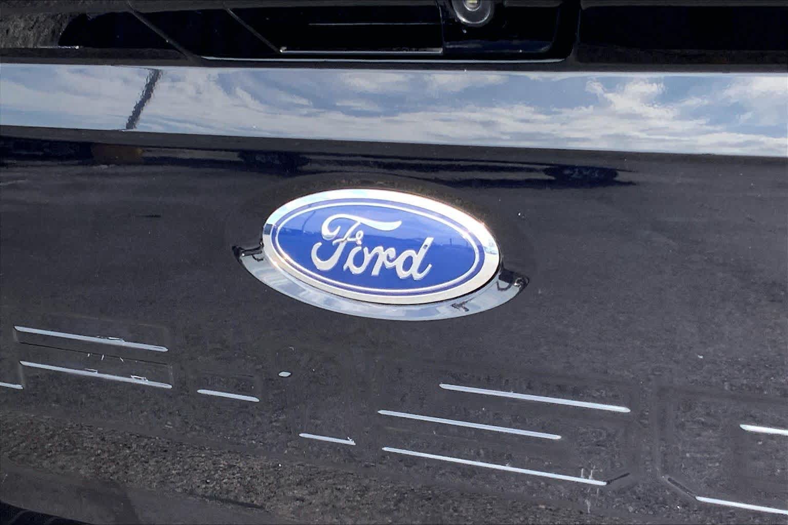 Certified 2023 Ford F150 XLT w/ Equipment Group 302A High AWD/4WD image 27