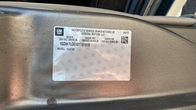 Used 2013 GMC Savana 2500 Extended RWD image 32