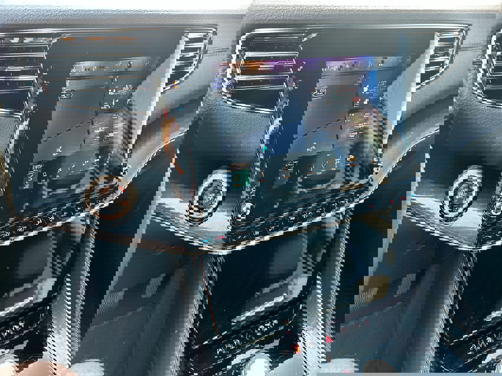 New 2024 Jeep Wagoneer 4WD w/ Convenience Group I image 16