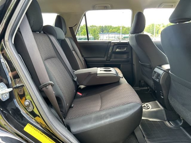 Used 2018 Toyota 4Runner TRD Off-Road AWD/4WD image 16