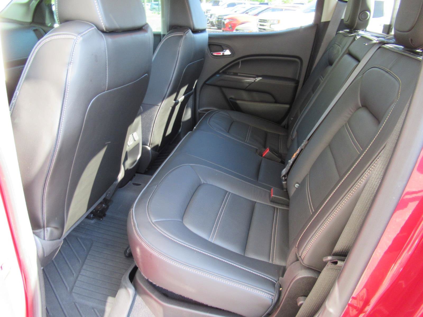 Used 2020 GMC Canyon Denali image 34