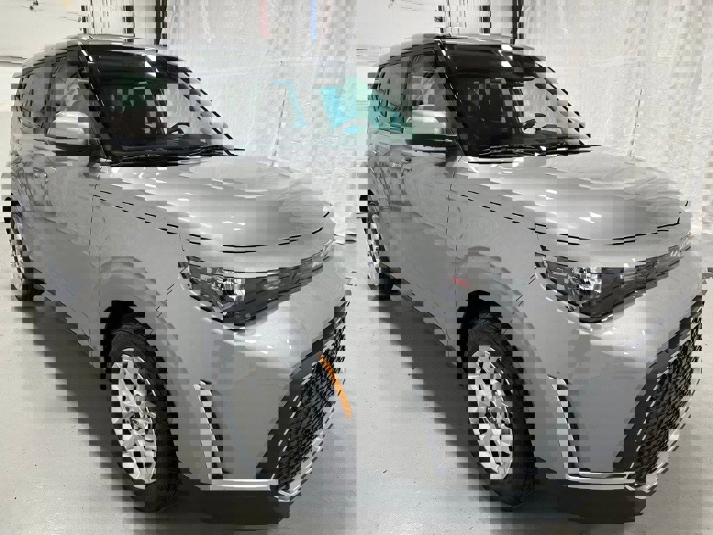 Used 2024 Kia Soul LX w/ Option Group 015