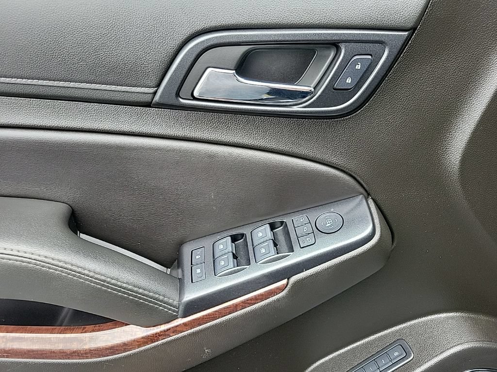 Used 2020 GMC Yukon SLT w/ Premium Edition RWD image 14
