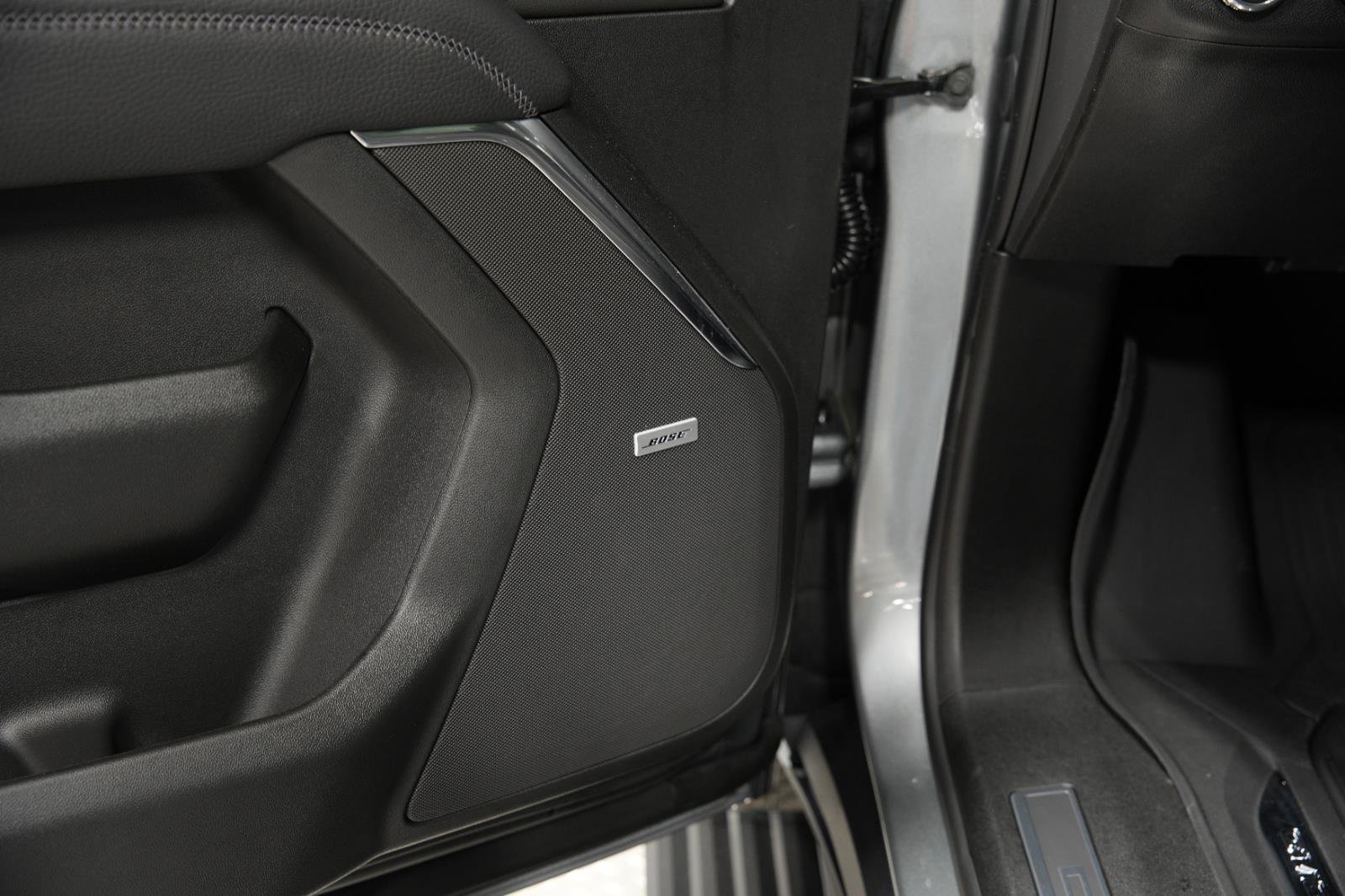 New 2026 GMC Yukon XL Denali w/ Sun & Power Step Package image 28