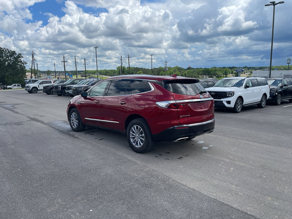 Used 2024 Buick Enclave Premium AWD/4WD image 2