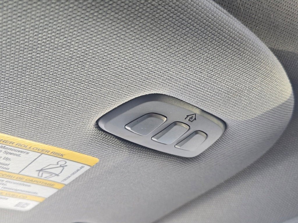 Used 2021 Ford F150 Lariat w/ Equipment Group 502A High image 26