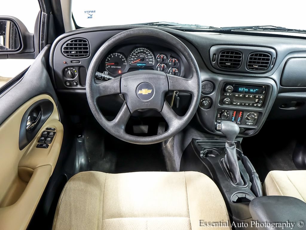 Used 2005 Chevrolet TrailBlazer LS RWD image 12