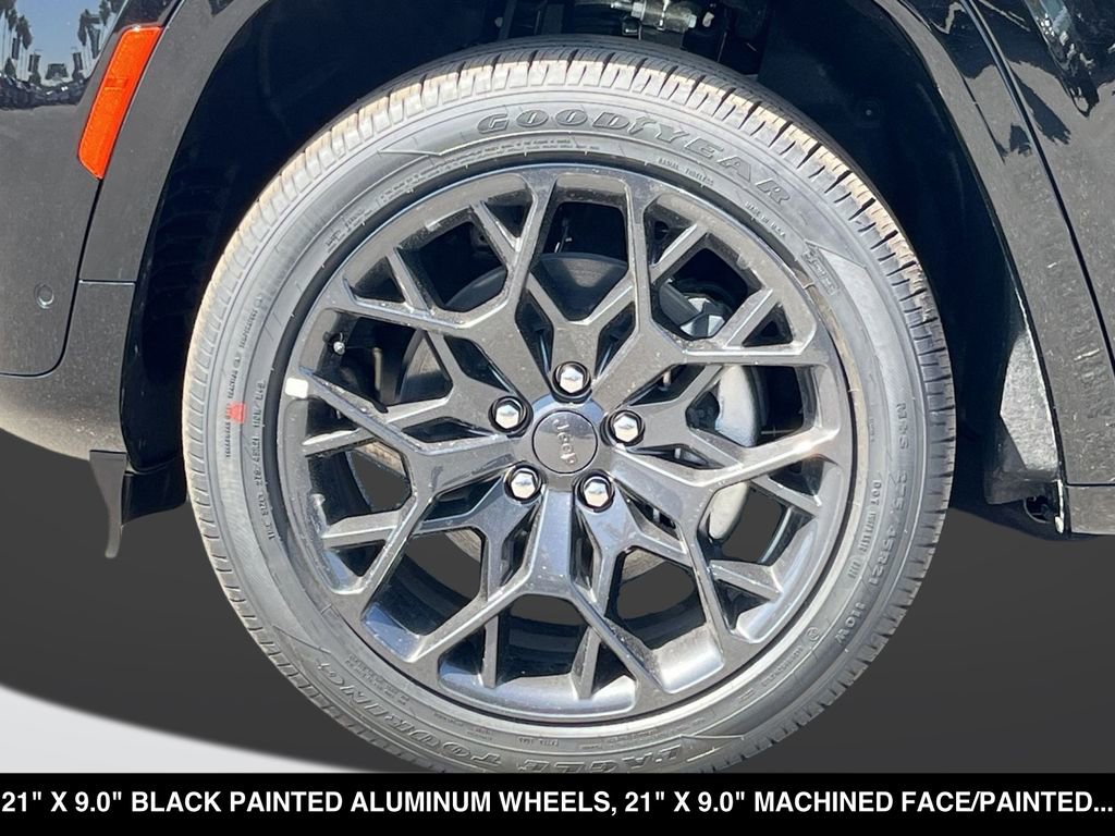 New 2026 Jeep Grand Cherokee L Summit w/ Obsidian Package AWD/4WD image 11