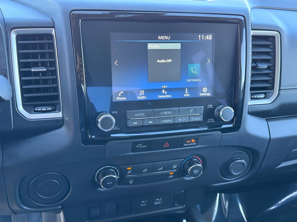 Used 2024 Nissan Frontier SV image 7