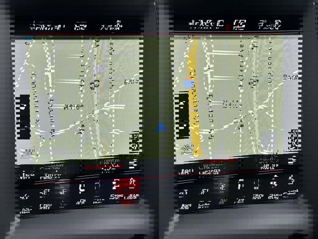 Used 2018 Dodge Durango SRT w/ SRT Interior Appearance Group image 25