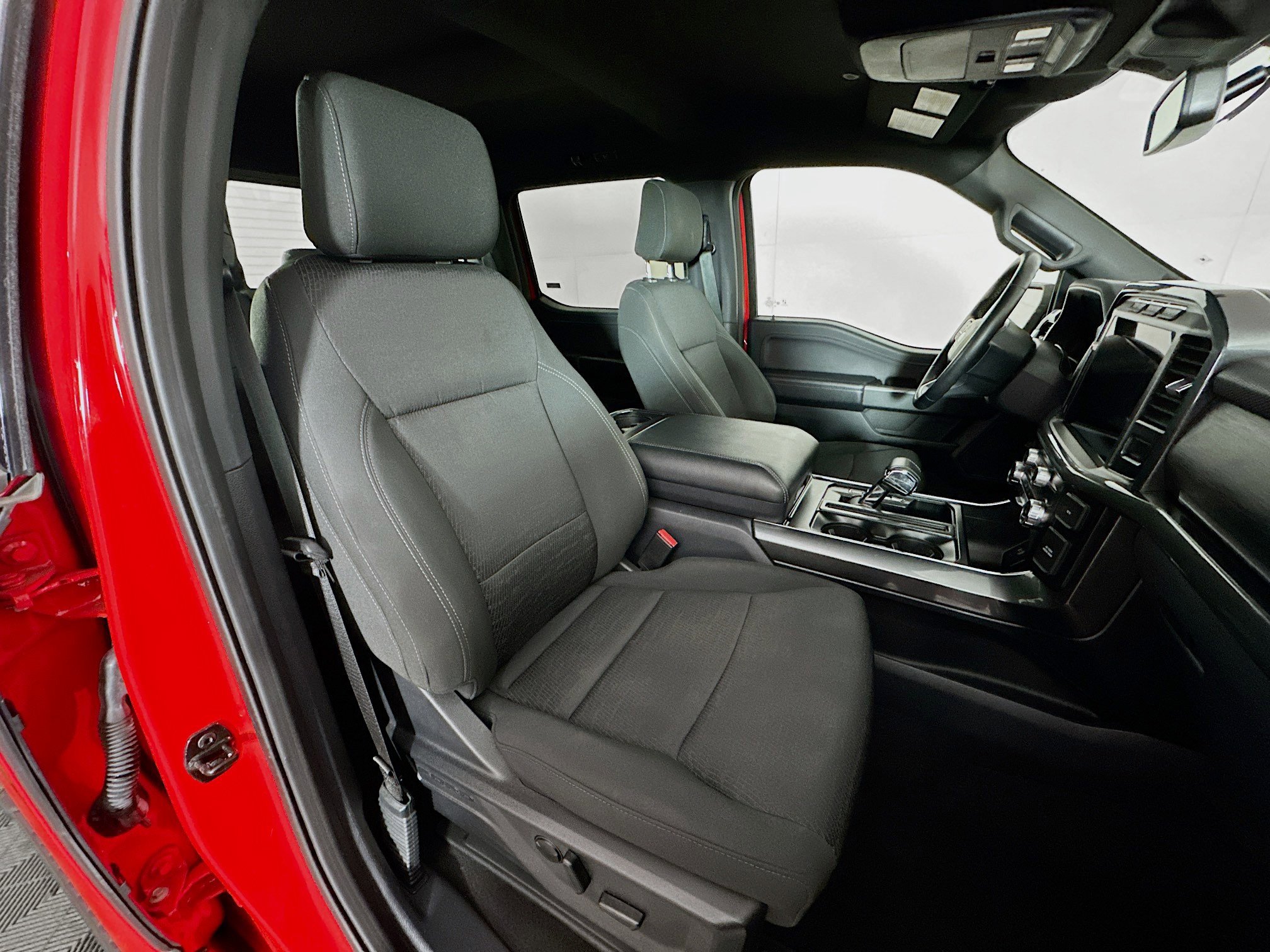 Used 2023 Ford F150 XLT w/ Equipment Group 302A High image 30