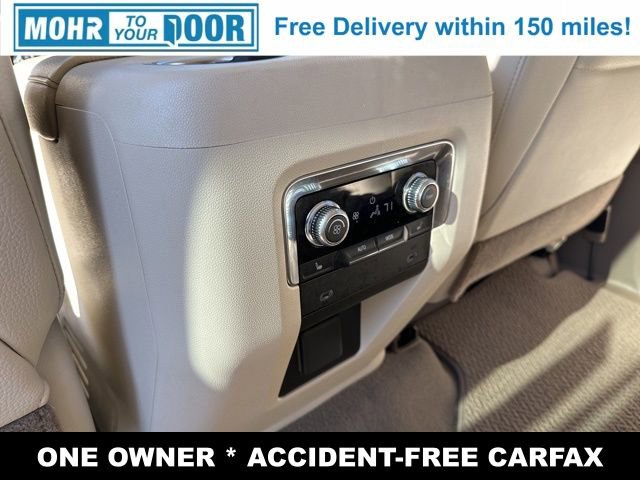 Used 2021 GMC Yukon Denali w/ Denali Premium Package image 35