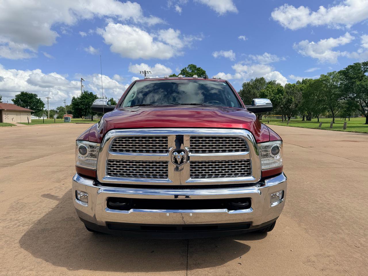 Used 2014 RAM 3500 Laramie RWD image 5