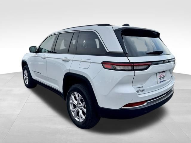 Used 2022 Jeep Grand Cherokee Limited image 6