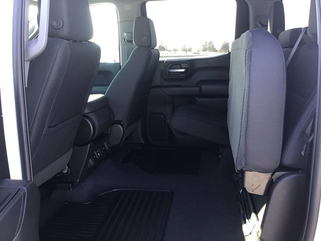 Used 2026 Chevrolet Silverado 1500 Custom Trail Boss w/ Turbomax Blackout Package image 14