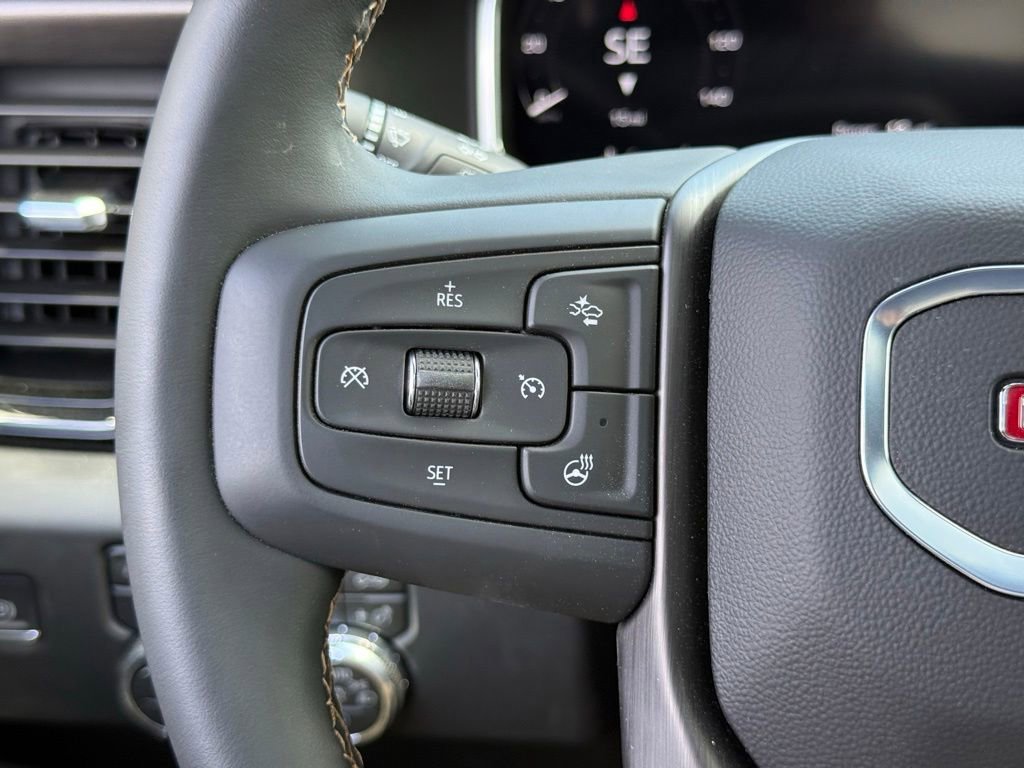 New 2026 GMC Sierra 2500 AT4 w/ Technology Package AWD/4WD image 27