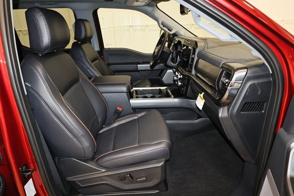 New 2025 Ford F350 Lariat w/ Lariat Ultimate Package image 15